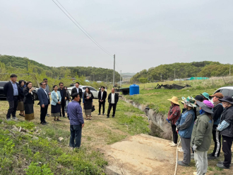 Minister Encourages Lao Workers During Visit to Republic of Korea